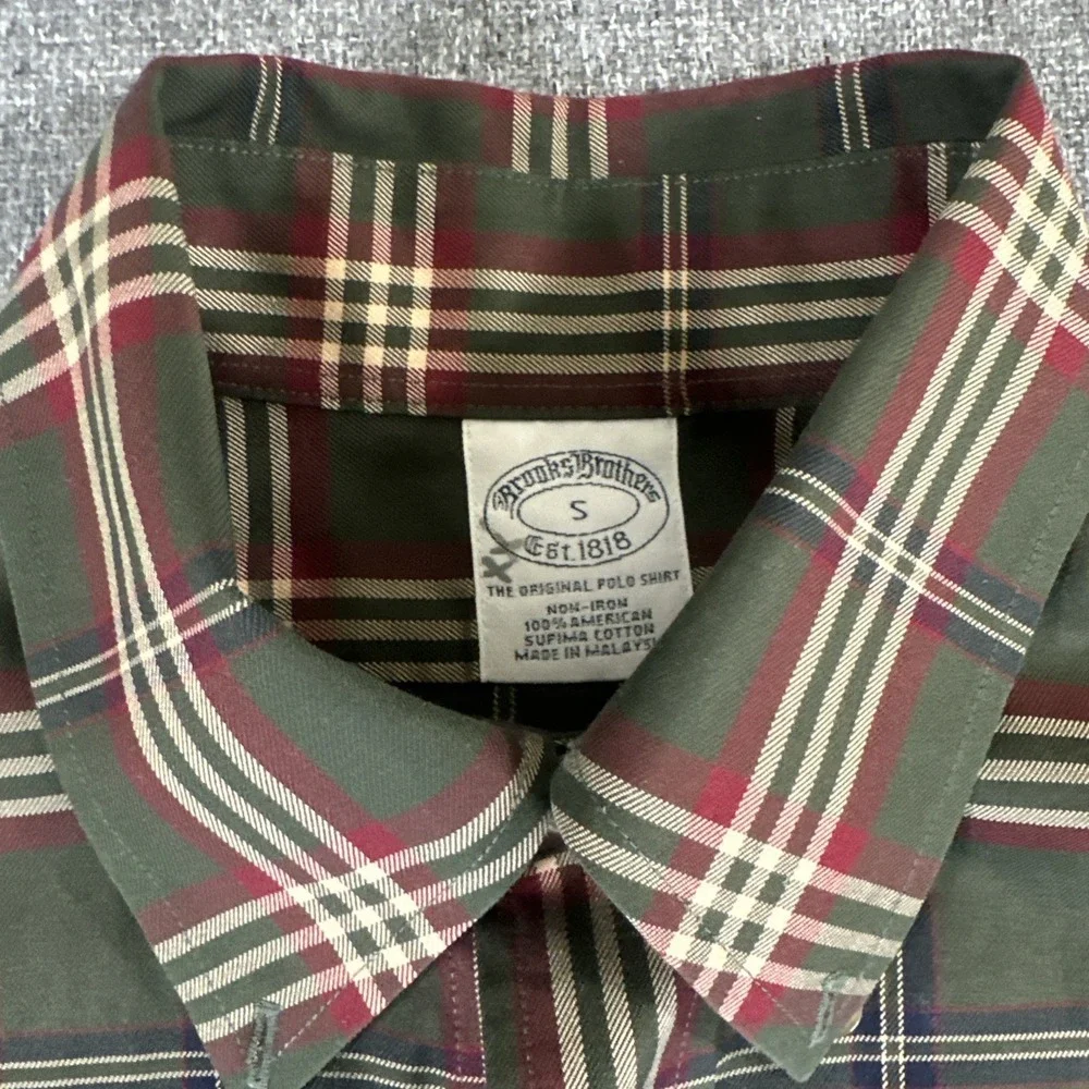 Brooks Brothers Plaid Button Up Shirt Mens Small Green Red Supima Cotton - Picture 3 of 7